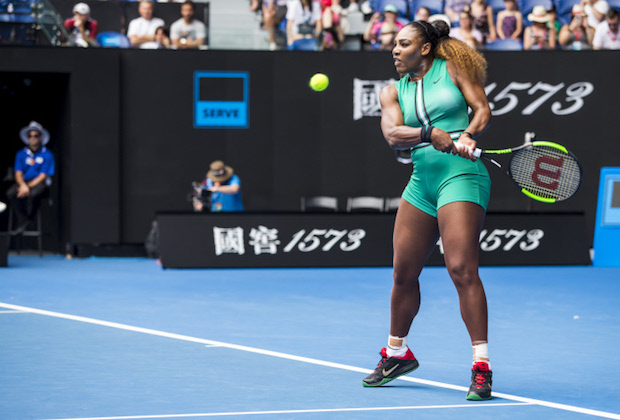 Serena Williams n’a pas badiné au premier tour de l’Open d’Australie mardi a Melbourne, en battant l’Allemande Tatjana Maria (73e) en 49 minutes (6-0, 6-2).