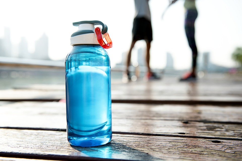 Mercredi food : à quelle fréquence boire avant, pendant, après le sport ?