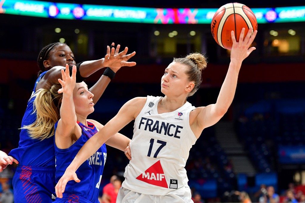 La basketteuse Marine Johannès va, cet été, jouer en WNBA avec la franchise des New-York Liberty, le moment pour nous de vous proposer son portrait en vidéo !