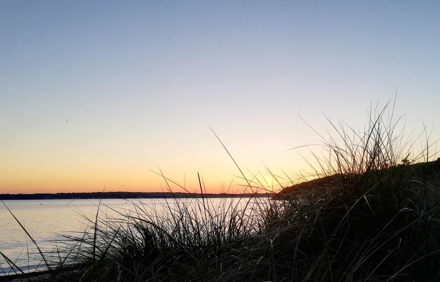 Détente bretonne : méditation face à la mer à la Thalasso Concarneau