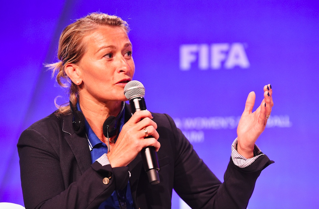 Directrice du football féminin et de la féminisation au sein de la FFF, Frédérique Jossinet nous parle de la Coupe du monde 2019, de son impact et héritage.