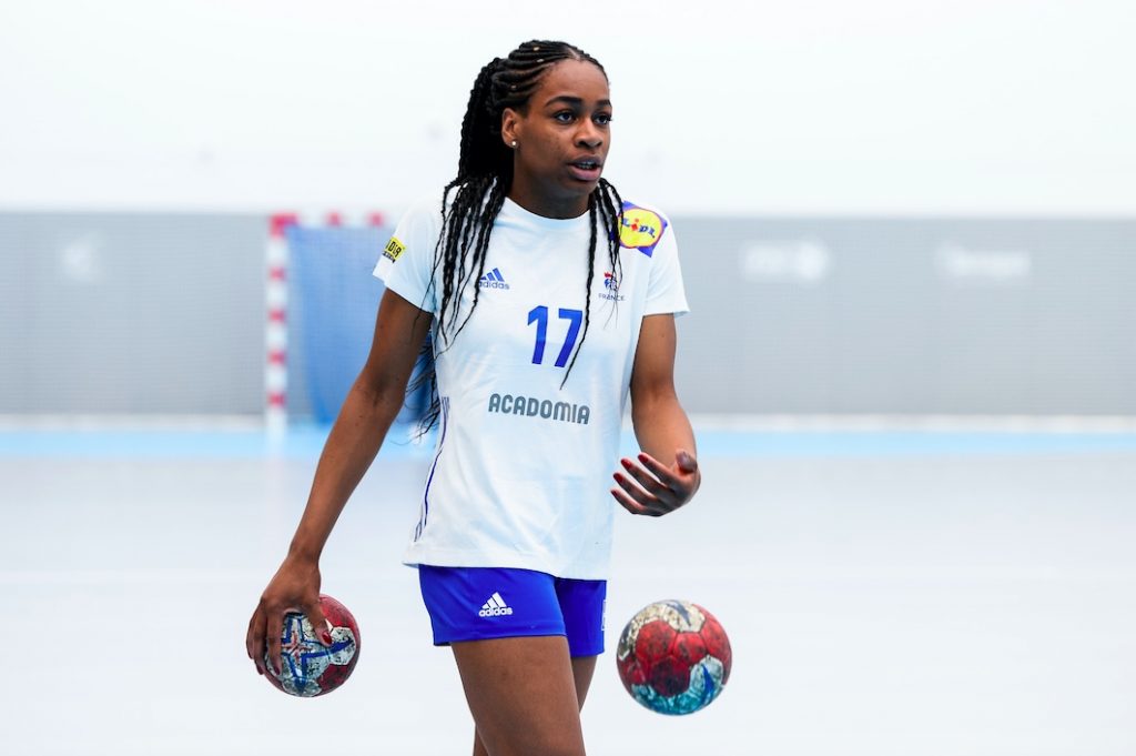 Acadomia a aidé des handballeuses tricolores à préparer le baccalauréat... tandis que la FFHB les a préparées au Championnat d’Europe des moins de 19 ans.