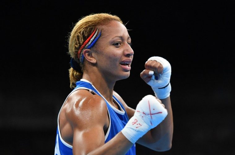 Boxe : Estelle Yoka-Mossely conserve sa ceinture mondiale IBO