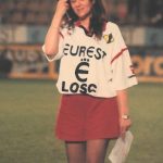 Il y a 30 ans, elle devenait la première femme speakerine d’un stade de football en France. Rencontre avec Anne-Sophie Roquette, ex voix officielle du LOSC.