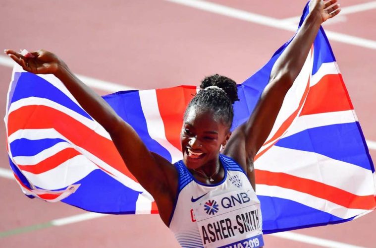 La Britannique Dina Asher Smith a remporté la médaille d’or sur 200 m des Mondiaux-2019 d’athlétisme mercredi soir, à Doha (Qatar). 
