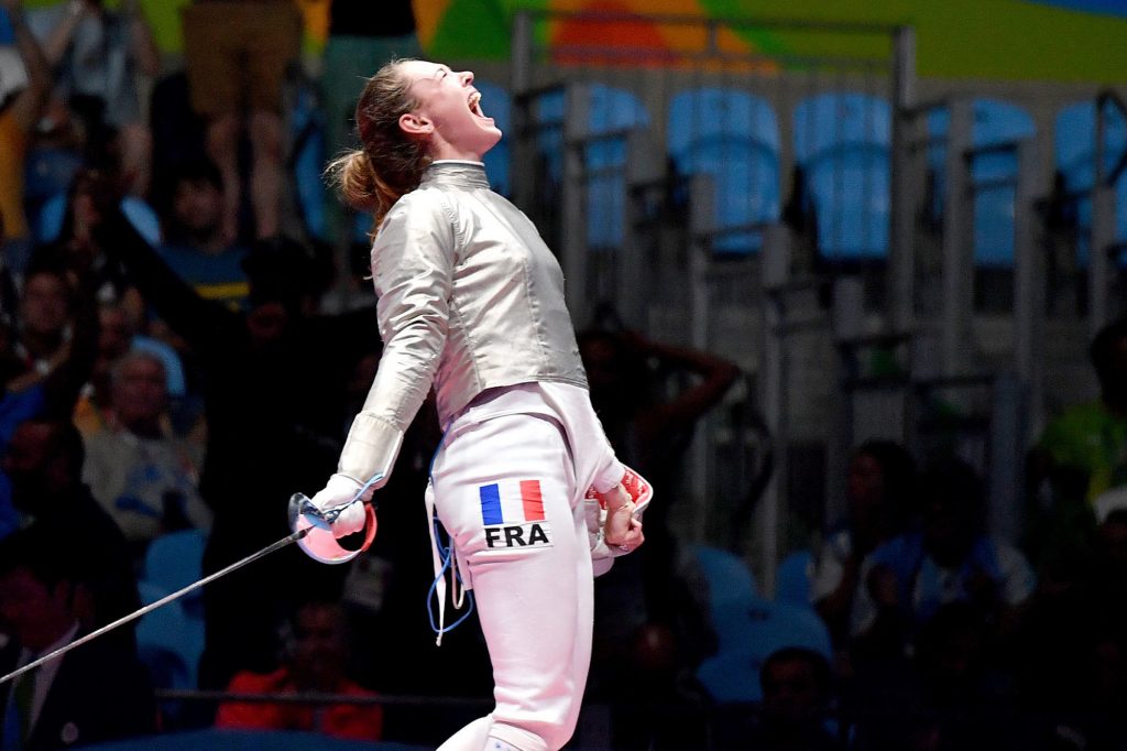 La sabreuse française Manon Brunet a remporté l’étape de Coupe du monde organisée ce week-end à Orléans en battant en finale la Russe Olga Nikitina.