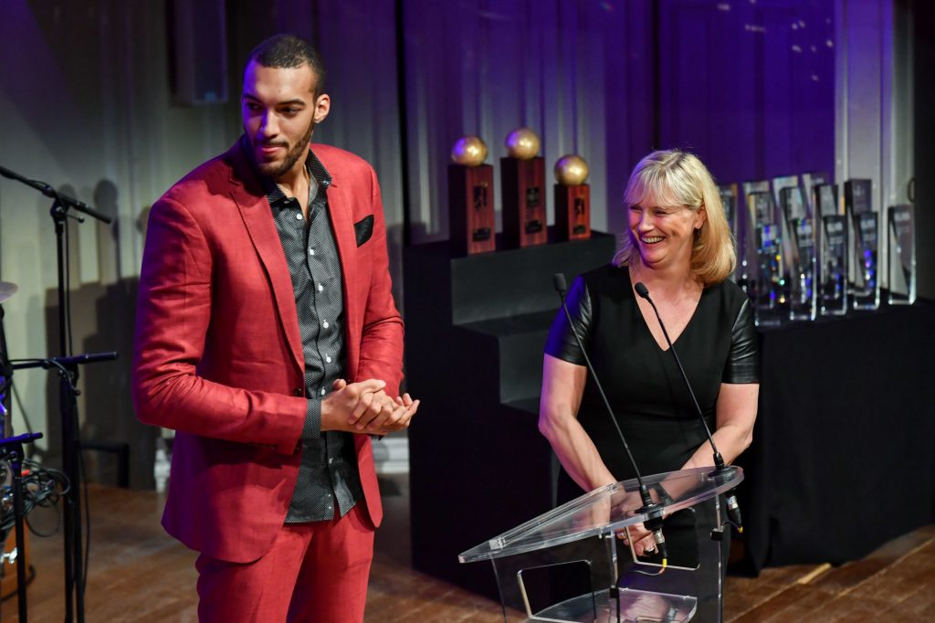 Yannick Souvré, ex-meneuse de l'équipe de France féminine de basket, a été nommée directrice de la Ligue féminine de basketball (LFB) ce mardi.