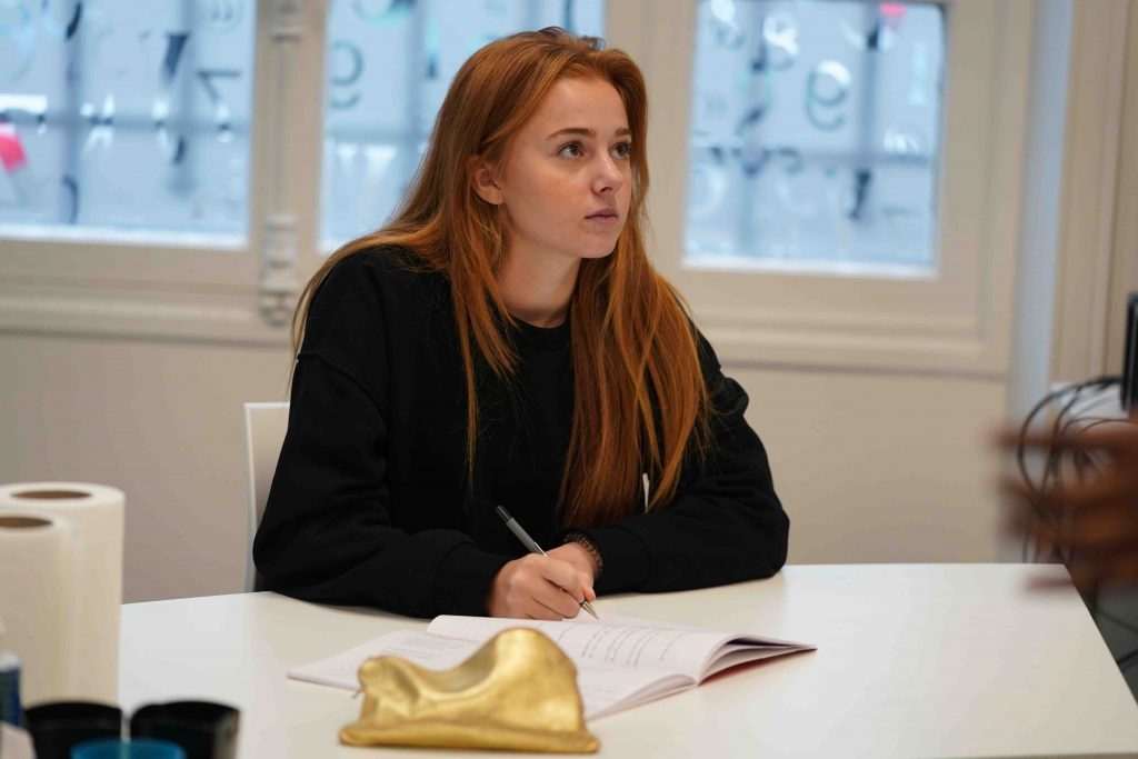 Pour mener à bien son double projet sportif et scolaire, Clémence Martin a fait confiance à Acadomia. Étudiante, golfeuse et bosseuse, voici son quotidien !