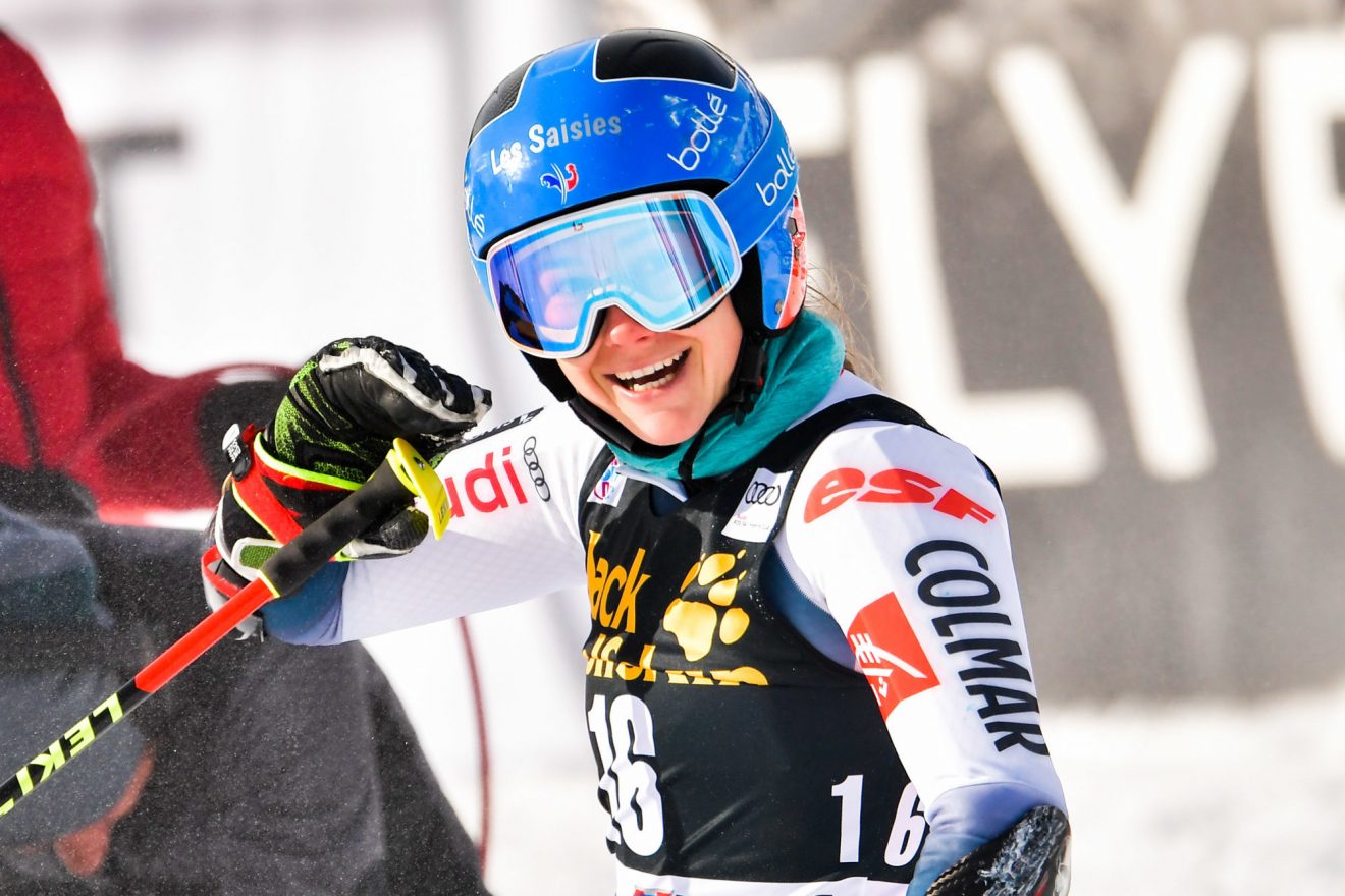 Ski alpin : première victoire en Coupe du monde pour la Française Clara Direz !