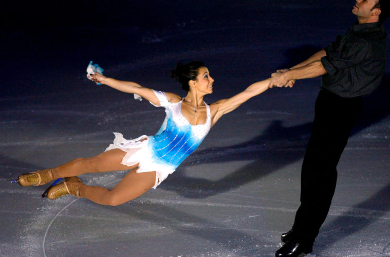 Trente ans après les faits, l’ancienne vice-championne d’Europe de patinage artistique Sarah Abitbol déclare avoir été violée par son entraîneur à 15 ans.