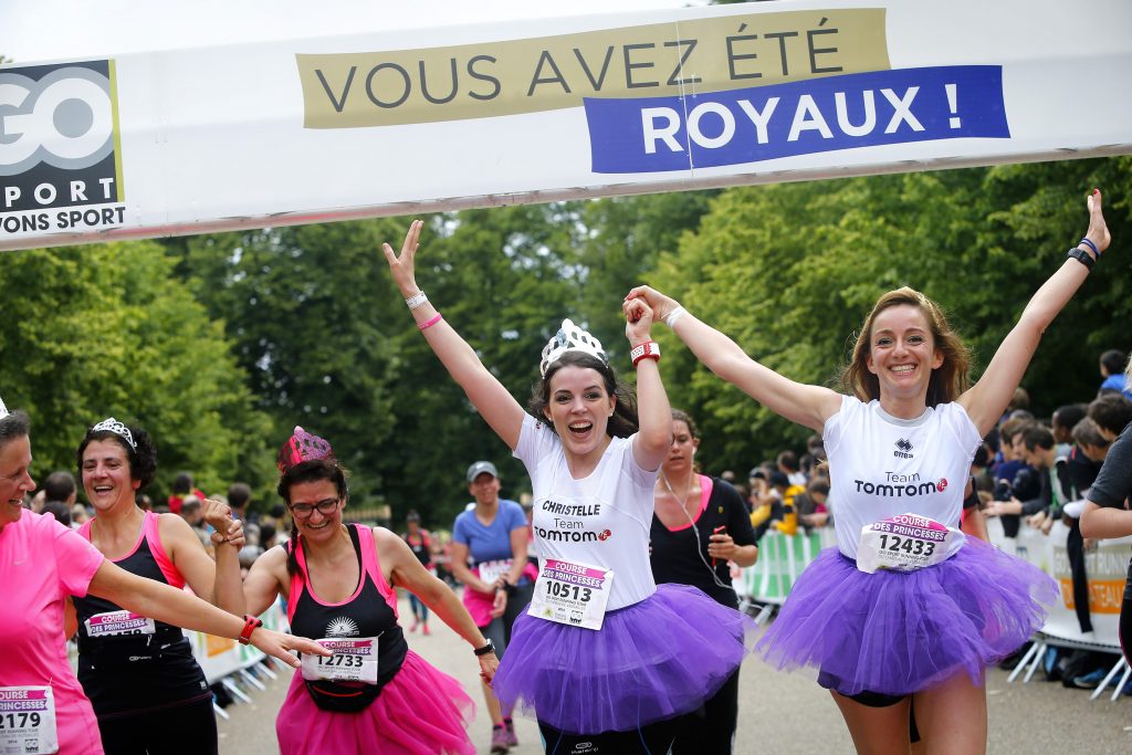 Vous voulez pimenter vos sorties running du week-end ? No problem ! Nous avons réalisé un top 5 des courses insolites pour s'amuser tout en faisant du sport.