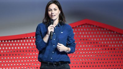 Patinage artistique : Nathalie Péchalat candidate à la présidence de la FFSG - Women Sports