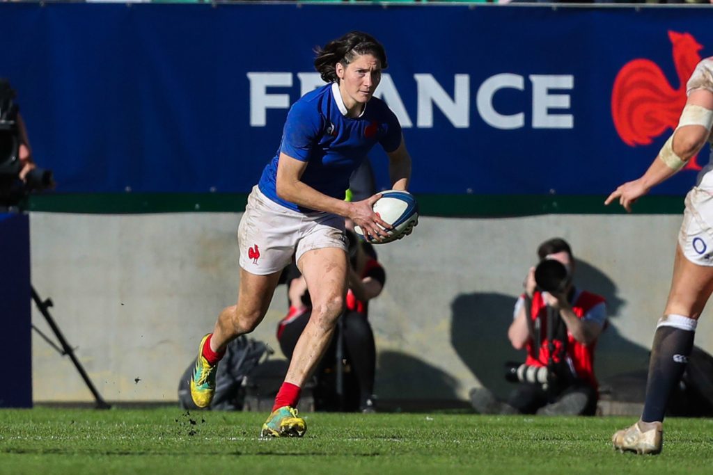 Le XV de France féminin a remporté son deuxième match du Tournoi des Six Nations samedi, à Limoges, en battant l’Italie (45-10).