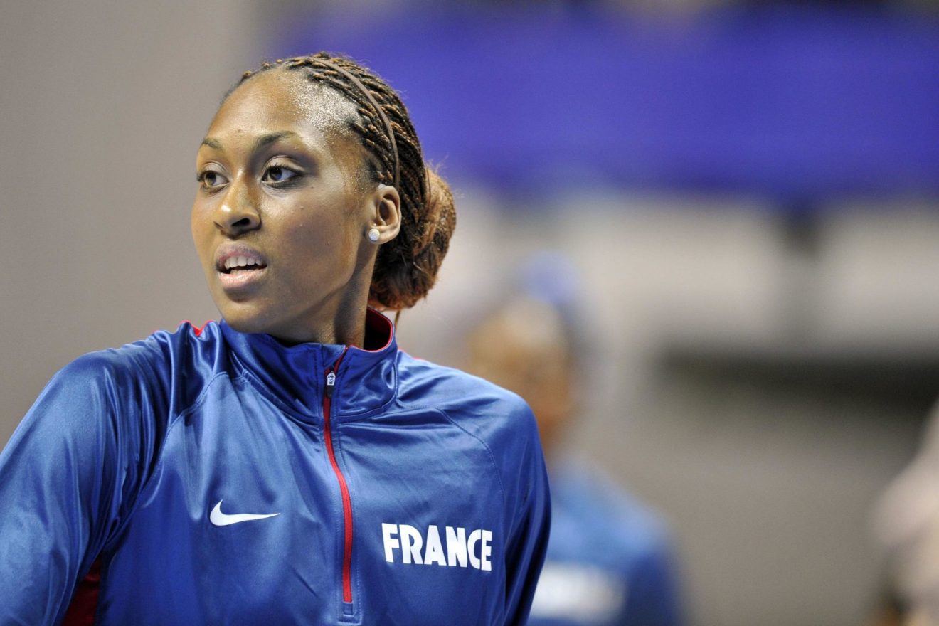 Sandrine Gruda (basket, Italie) : « Si on fait un footing on est arrêté par la police »