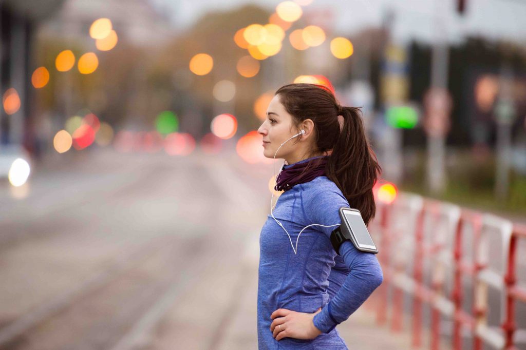 Après avoir constaté un relâchement des efforts, la ville de Paris a décidé de durcir les règles : l’activité physique sera donc interdite entre 10h et 19h.