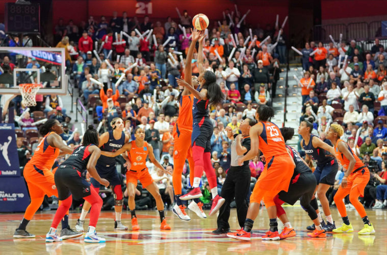 Le début de saison de WNBA initialement prévu pour le 15 mai prochain, ne se fera pas à cette date en raison de l’épidémie de coronavirus.