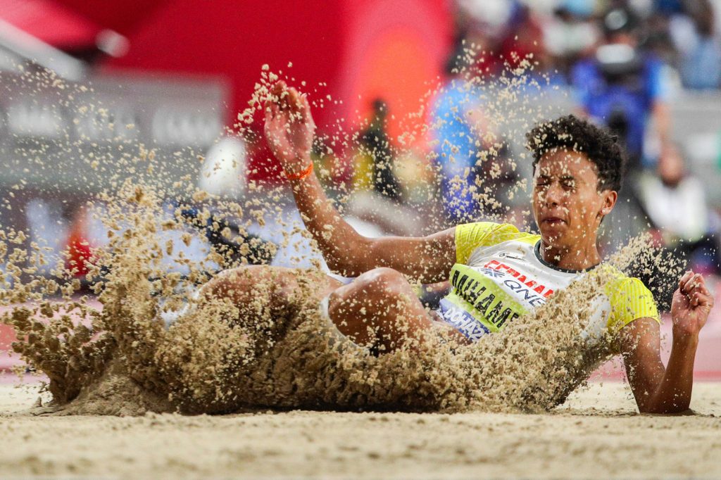 L’Allemande Malaika Mihambo, championne du monde du saut en longueur, va être coachée par Carl Lewis et Leroy Burrell, tandem d'entraîneurs prestigieux.
