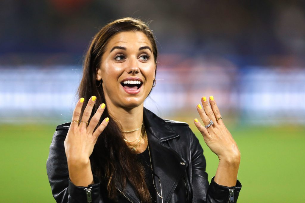 Football Alex Morgan a d sormais une poup e Barbie son effigie