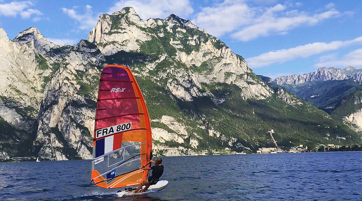 Sport, plaisir et découverte : le guide pratique du windsurf