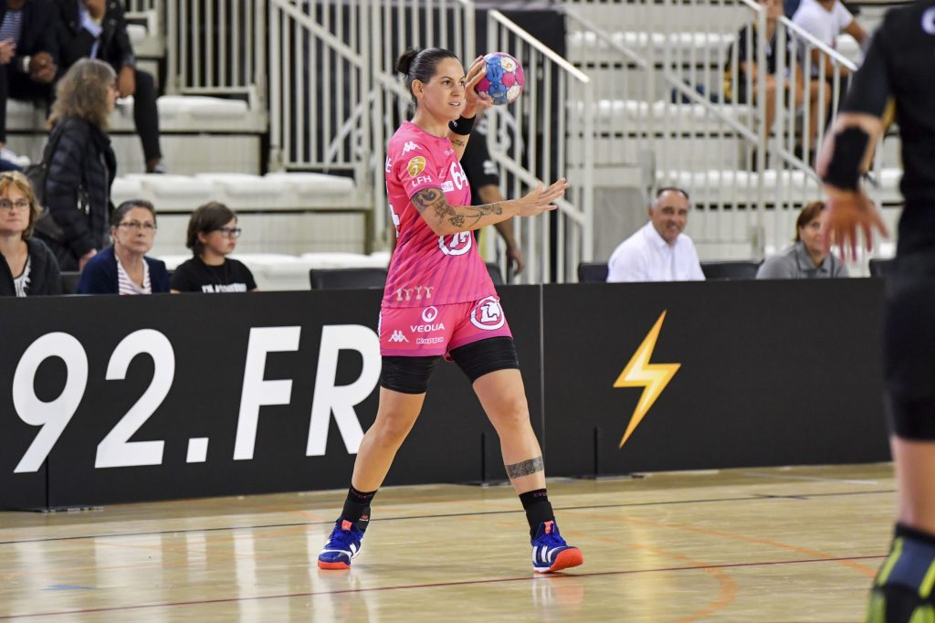 Alors qu’ils s'étaient imposés lors des deux premières journées du championnat, Besançon et Fleury ont encaissé leur première défaite de la saison ce week-end. Découvrez les résultats de la 3e journée (J3) de la Ligue Butagaz Energie (LBE) qui s’est tenue du 23 au 26 septembre 2020.