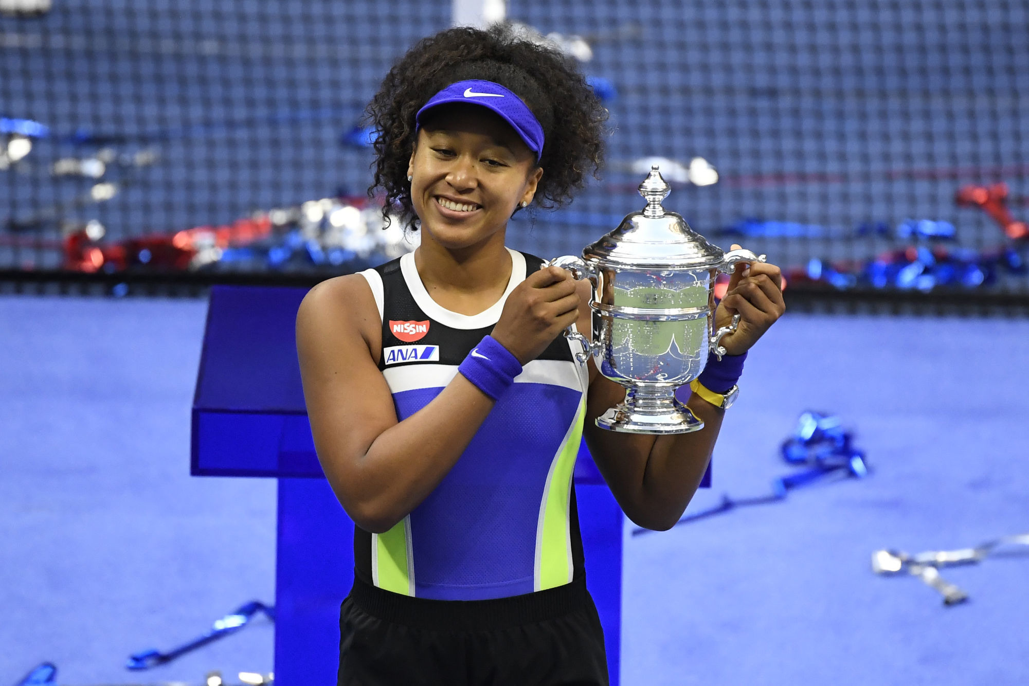 La Japonaise Naomi Osaka, 22 ans, a remporté l’US Open 2020 samedi, à New York, en battant en finale la Biélorusse Victoria Azarenka (1-6, 6-3, 6-3). Il s’agit de son troisième titre du Grand Chelem.