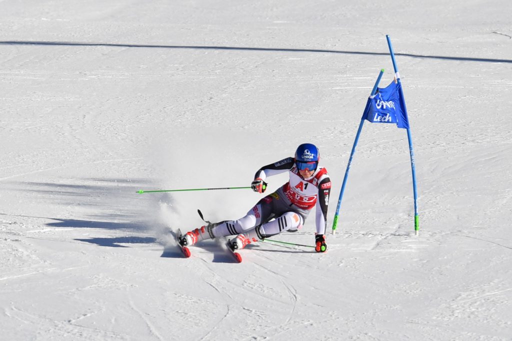 Leader de la Coupe du monde de ski alpin 2020-2021, la Slovaque Petra Vlhova a remporté une nouvelle manche ce jeudi soir en Autriche.