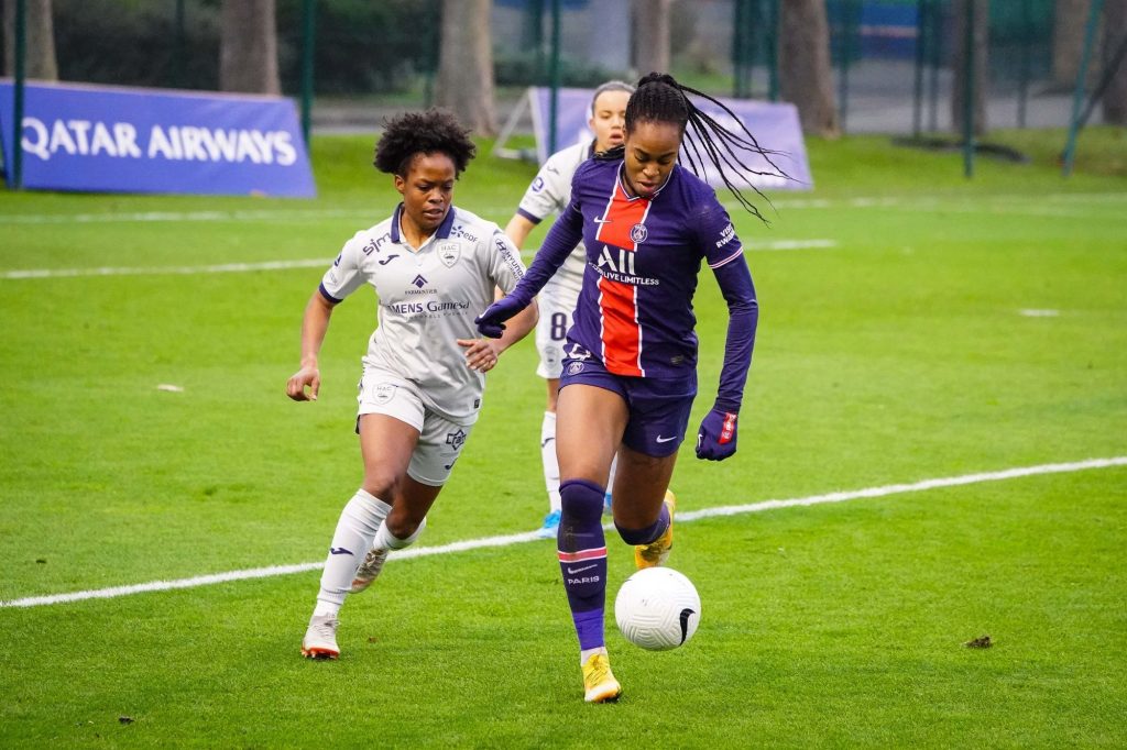 D1 ArkemaFootball (J11) - Découvrez les résultats de la huitième journée de D1 Arkema, le championnat féminin de football et le classement.