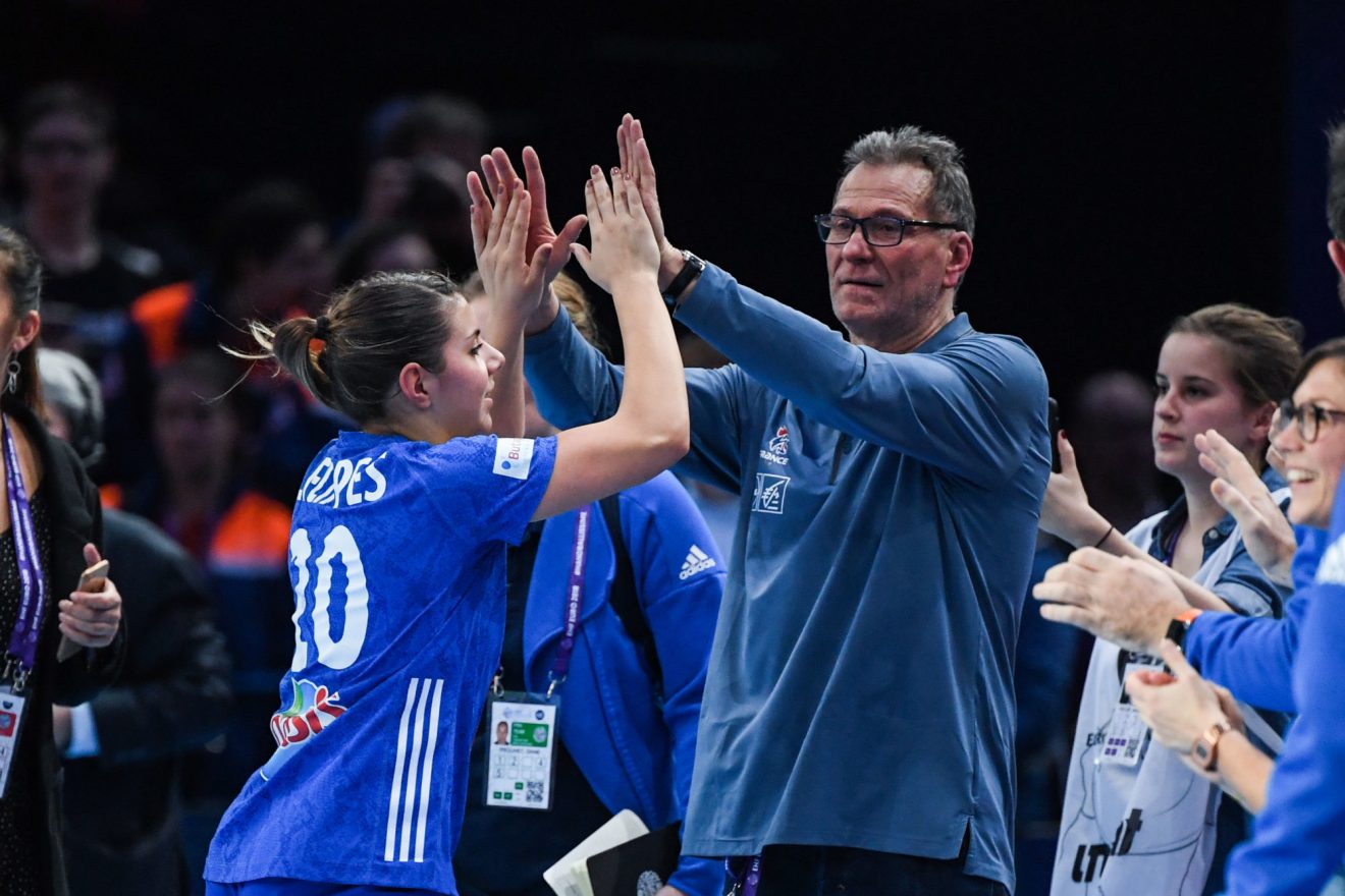 Euro-2020 de handball : plus de peur que de mal pour Laura Flippes
