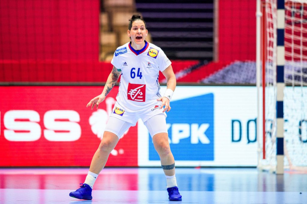 Ce jeudi soir, les Bleues ont enchaîné avec une nouvelle victoire à l’Euro-2020 de handball face à l’Espagne.