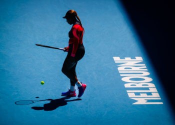Open d’Australie – Naomi Osaka trop forte pour Serena Williams : « La différence, ce sont les erreurs »