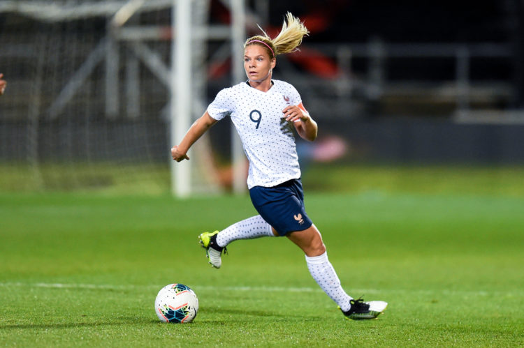 Entretien exclusif – Eugénie Le Sommer comme vous ne l’avez jamais vue !