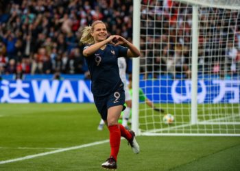 Entretien exclusif – Eugénie Le Sommer comme vous ne l’avez jamais vue !