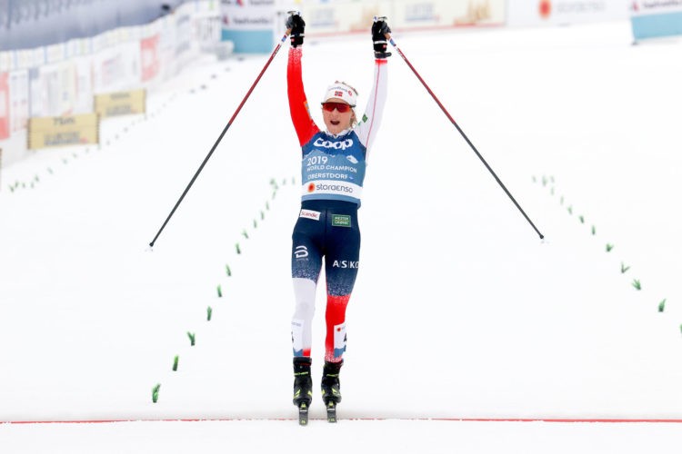 Mondiaux de ski de fond – La Norvège remporte le relais féminin