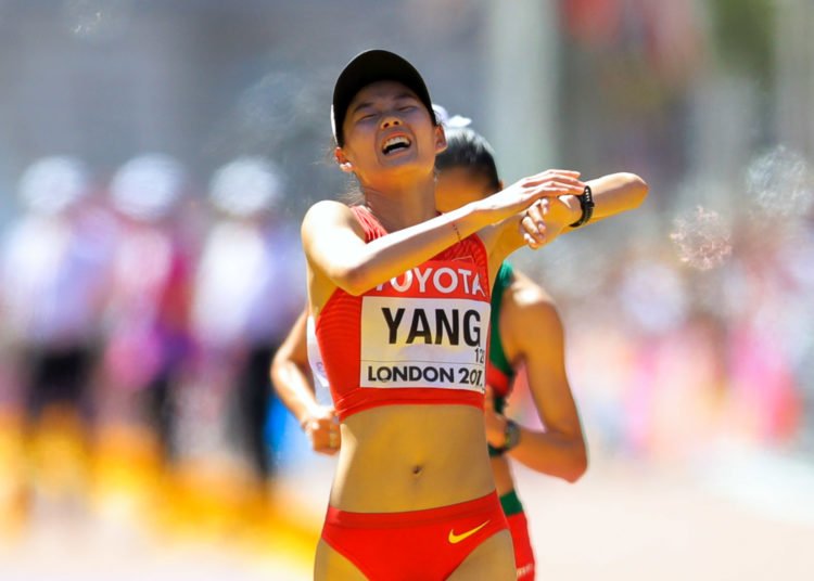 La Chinoise Yang Jiayu bat le record du monde du 20 km marche