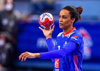 Handball : la France domine le Danemark en amical