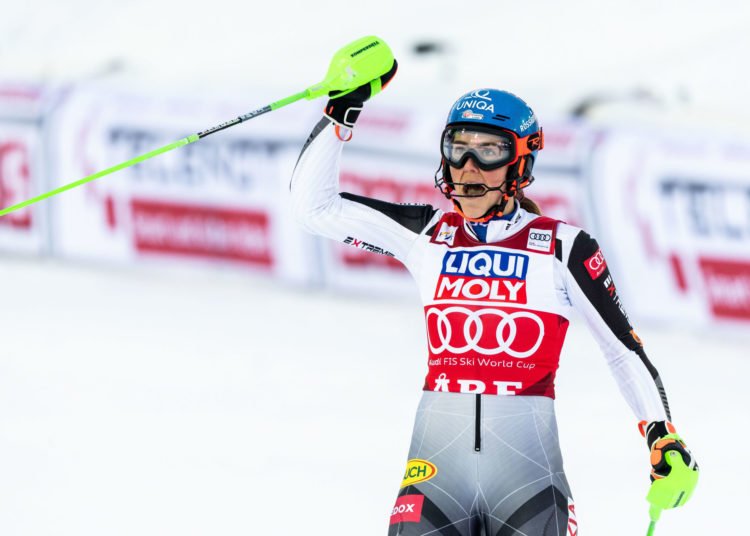 Ski alpin: Petra Vlhova devient la première Slovaque à remporter la Coupe du monde