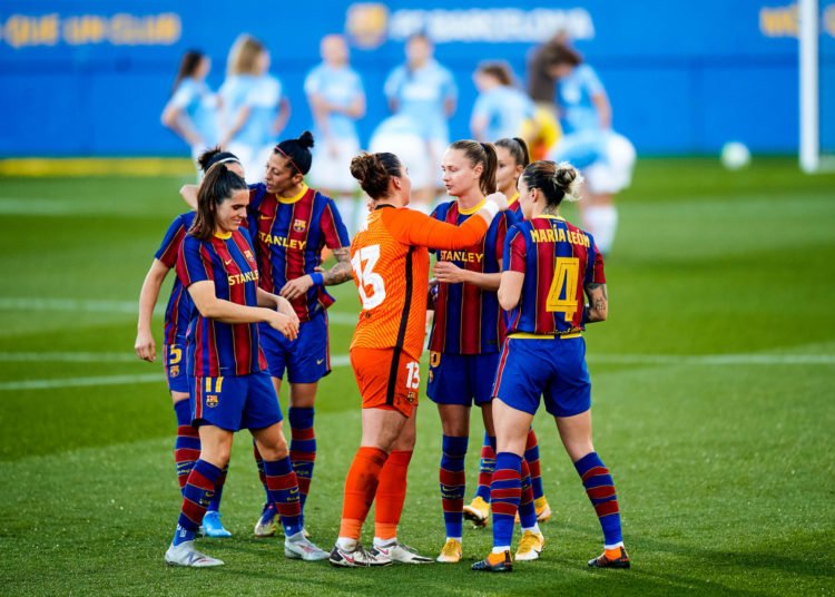 Football - La ligue féminine espagnole va devenir professionnelle