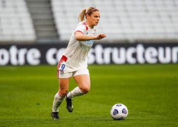 OL : Eugénie Le Sommer prolonge (off)