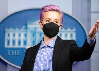 Megan Rapinoe se mêle du clash Corinne Diacre – Amandine Henry