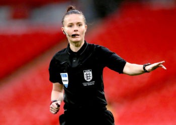 Arbitrage : Rebecca Welch, la nouvelle Stéphanie Frappart