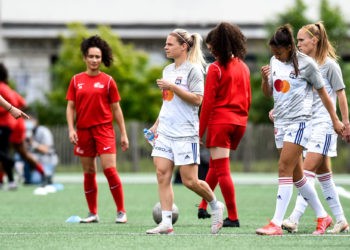 Le Sommer, Paredes et les capitaines de D1 et D2 signent une tribune contre l’élite à 10 clubs