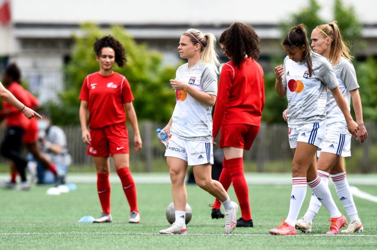 Le Sommer, Paredes et les capitaines de D1 et D2 signent une tribune contre l’élite à 10 clubs