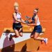 Roland-Garros : Krejcikova réussit le doublé simple-double