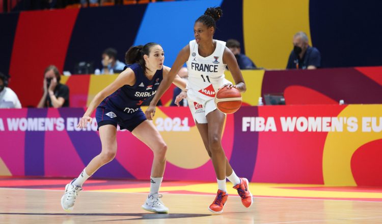 Basket : Les Françaises s’inclinent une nouvelle fois en finale de l’EuroBasket face à la Serbie