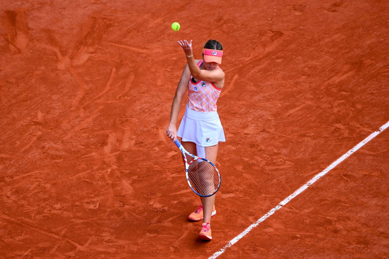 Roland-Garros : Sofia Kenin écarte Hayley Baptiste et passe au 3e tour, Karolina Pliskova s'arrête là