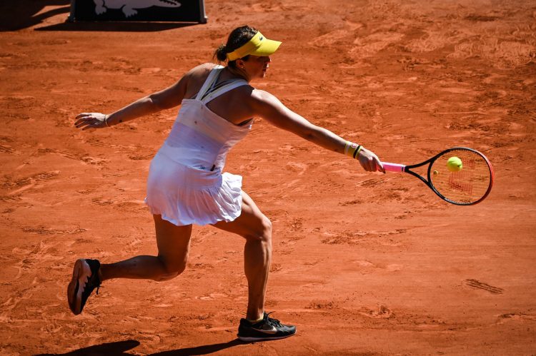 Roland-Garros : Pavlyuchenkova première qualifiée en finale
