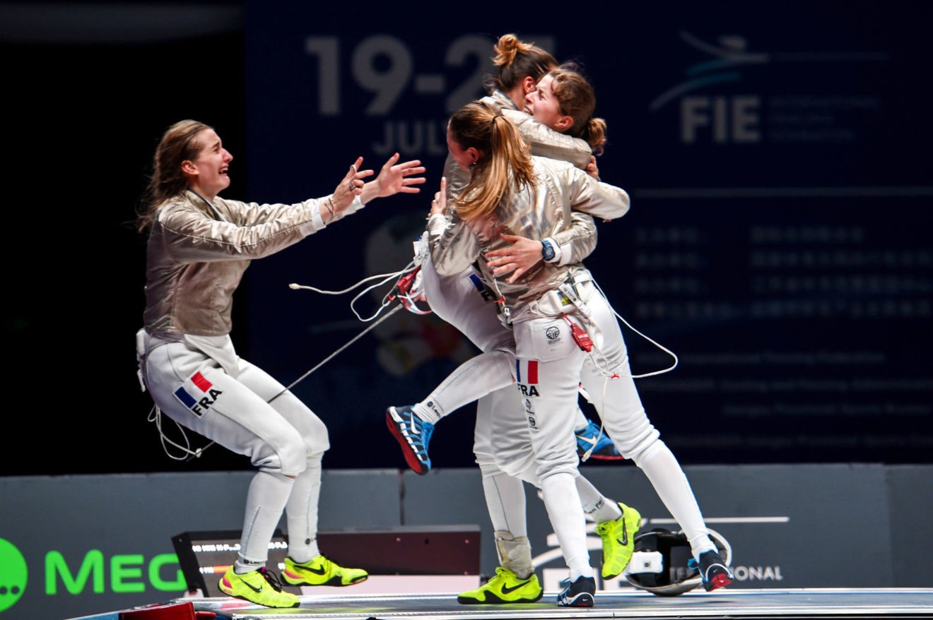 JO 2020 / Escrime: les sabreuses française décrochent l’argent, la 19e médaille tricolore