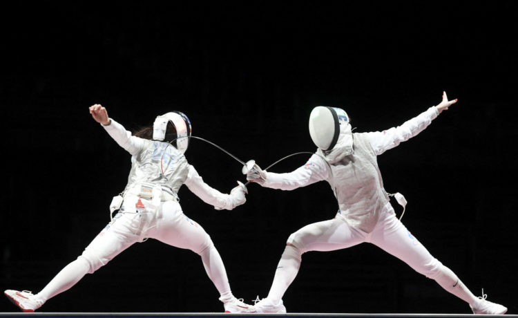 JO 2020 / Escrime : l’Américaine Lee Kiefer remporte la médaille d’or au fleuret
