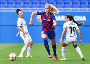 Football – Kheira Hamraoui quitte le FC Barcelone pour s’engager avec le PSG !