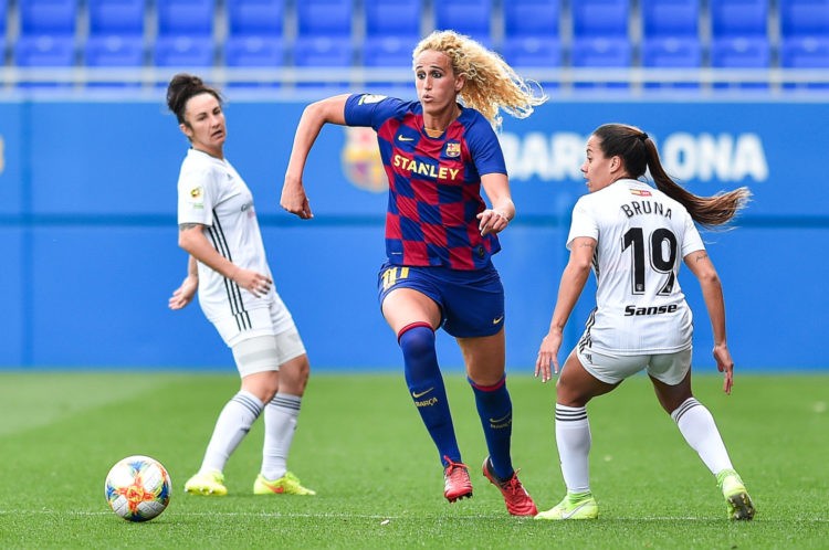 Football – Kheira Hamraoui quitte le FC Barcelone pour s’engager avec le PSG !